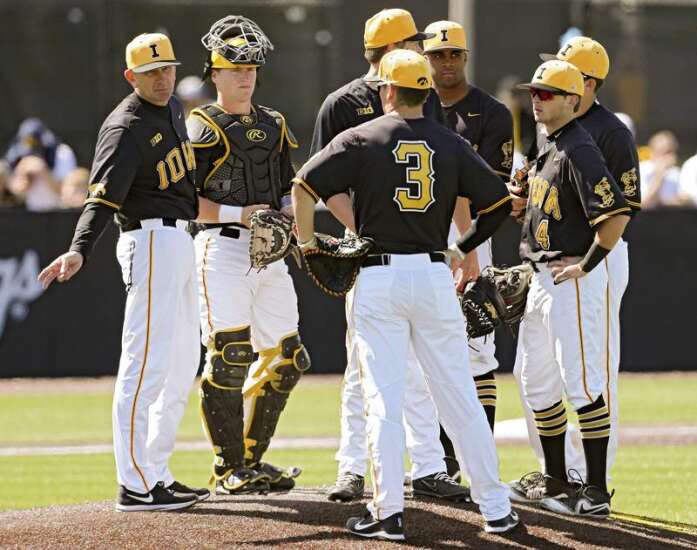 Iowa baseball uses big first inning for decisive victory over Upper Iowa