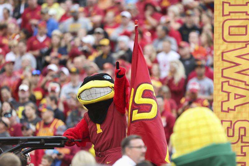 Watch Iowa State uses trick play to score first TD of CyHawk game