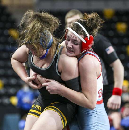 Photos Iowa high school girls' state wrestling tournament The Gazette