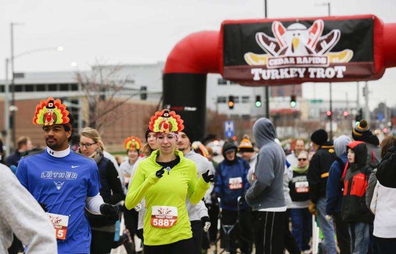 Some 1,600 racers participate in the Cedar Rapids Turkey Trot 5K The