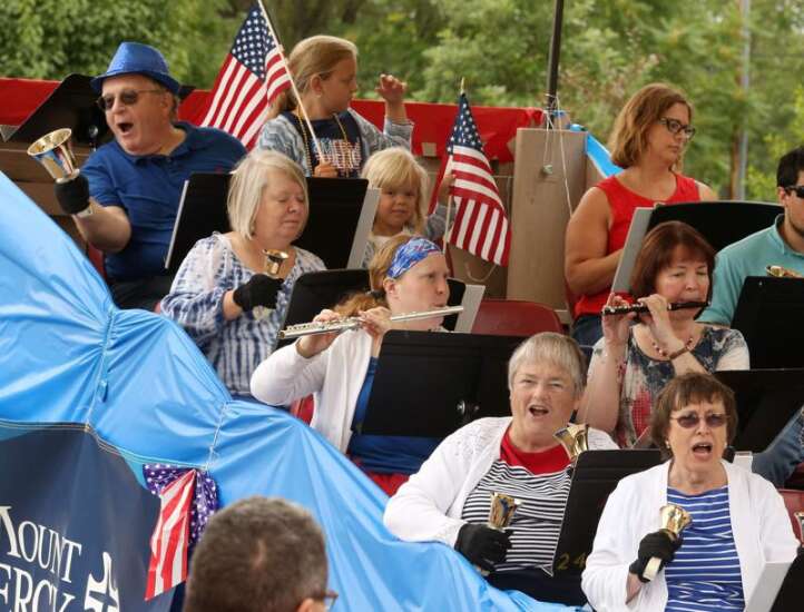 Cedar Rapids Freedom Festival firing up with parade, DockDogs, concerts