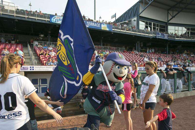 It's official: Cedar Rapids Kernels will remain in affiliated professional  baseball
