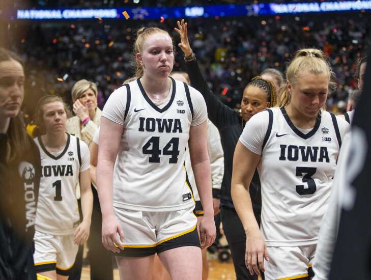 Iowa, LSU both seeking first NCAA titles in women's final