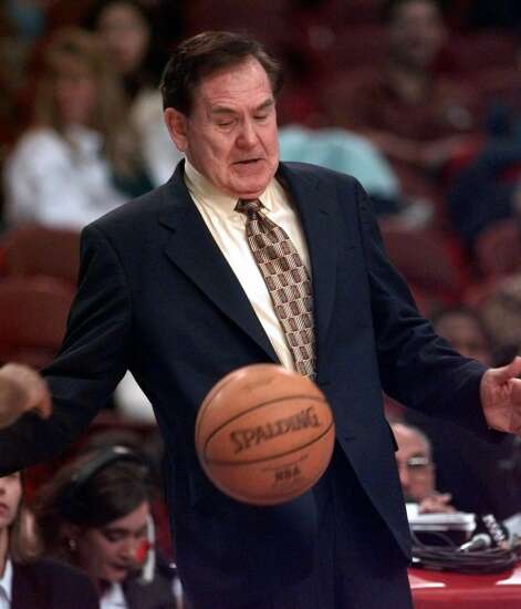 Former UND men's basketball coach Bill Fitch, who went on to a