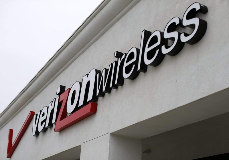 Why Verizon is losing more cellphone customers The Gazette