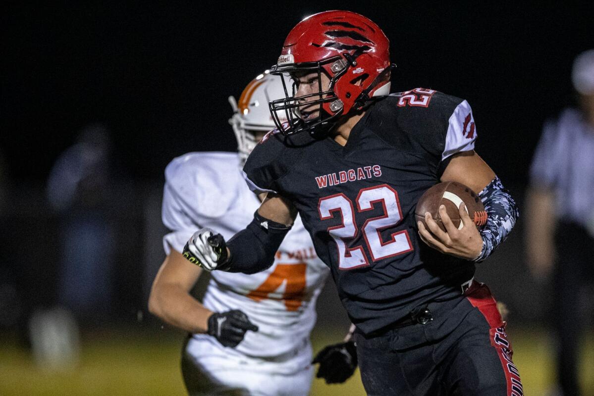 Iowa high school football playoffs 2022: Here are the round of 32