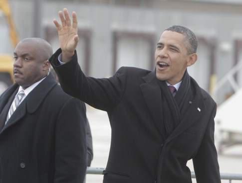 Obama praises Gloucester author - Gazette Journal