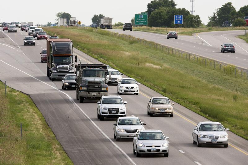 Iowa traffic deaths slowing this year after 2016 spike The Gazette