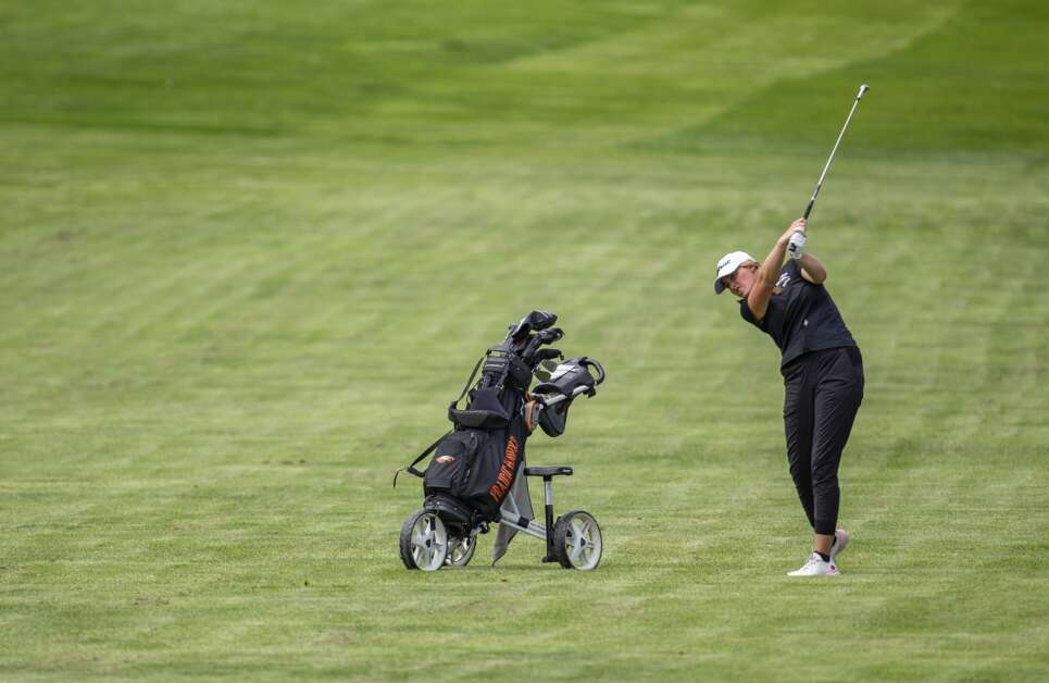 Prairie’s Addie Berg chips the ball during the MVC Mississippi golf meet at Twin Pines Golf Course in Cedar Rapids, Iowa on Monday, May 15, 2023. (Savannah Blake/The Gazette)
