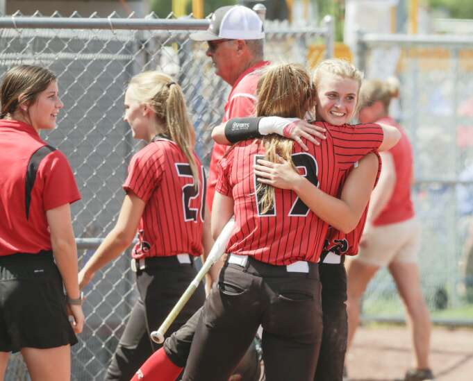 Lisbon returns to state softball semifinals for 4th straight year