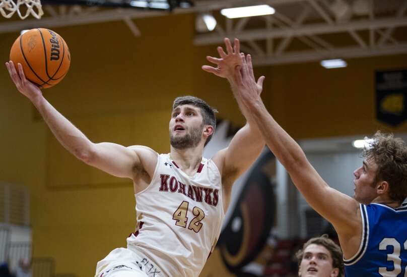 Photos: Luther College at Coe College men’s basketball