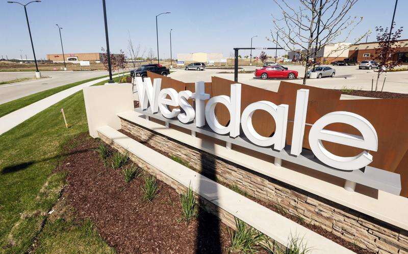 Cedar Rapids backs new loan for Westdale Mall