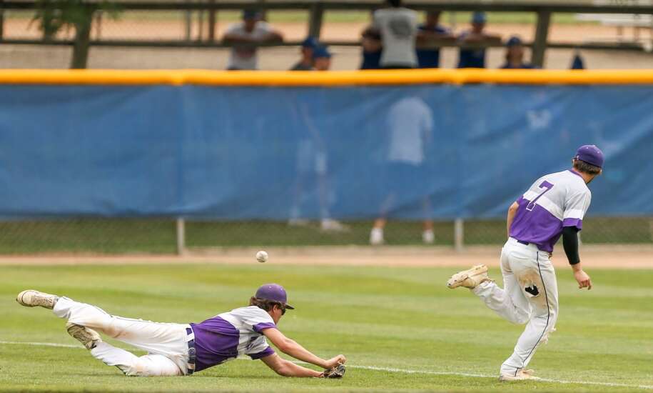 Photos: Lansing Kee vs. Council Bluffs, Class 1A Iowa high school state baseball championship