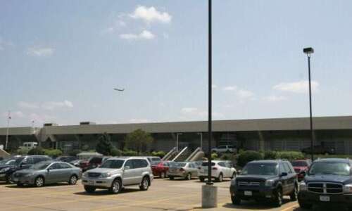 Security breach affects Cedar Rapids airport parking
