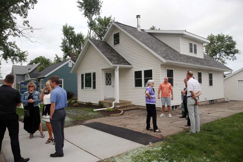 Now for sale: Marion home revamped by students 