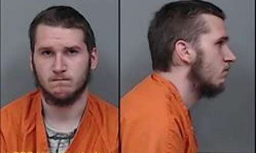 Cedar Rapids man arrested for burglary