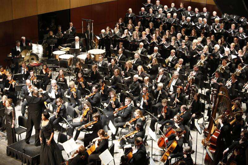 Orchestra Iowa musicians seeking higher pay