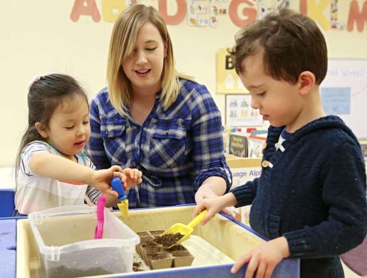 Iowa City preschool teacher wins grant of more nature programming