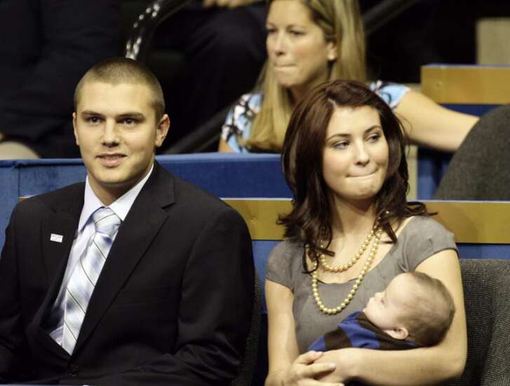Sarah Palin’s son, Track Palin, charged with beating his father, who confronted him with a gun