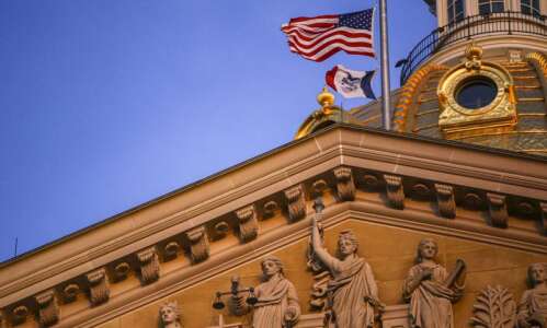 Iowa Lawmakers advance parents ‘bill of rights,’ tuition voucher plan