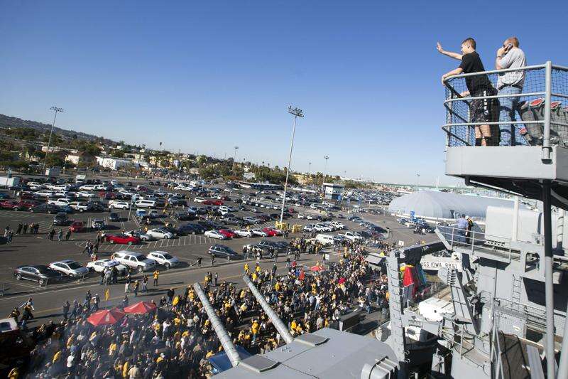 Hawkeye fans set single-day visit record for USS Iowa