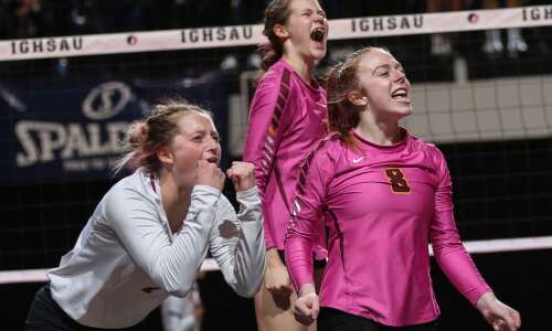 Photos: Ankeny vs. Urbandale state volleyball