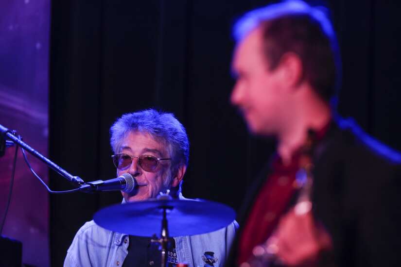 Iowa music man Bob Dorr turns 70, reflects on life, career milestones