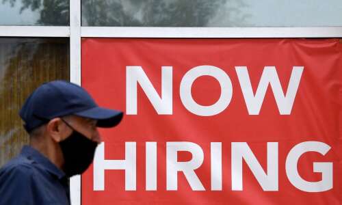 U.S. jobless claims reach pandemic low