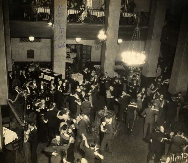 PIECE OF HISTORY: Dances welcomed new year in 1926 in Cedar Rapids