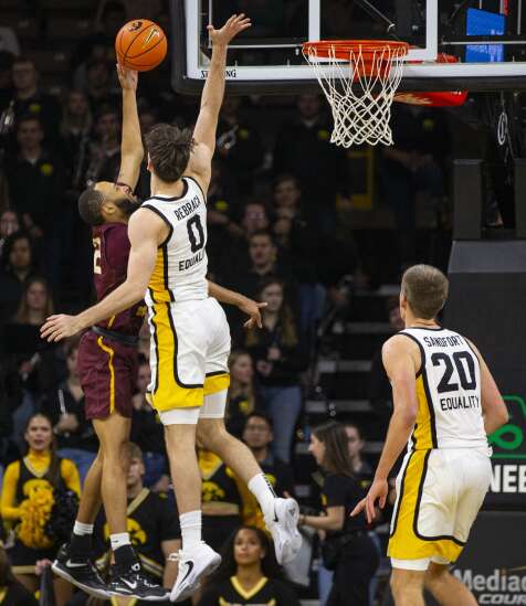 Photos: Iowa vs. Bethune-Cookman men’s basketball