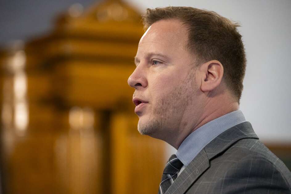 Palo woman accused of killing stepmom denies suffocating her blames Palo woman accused of killing stepmom denies suffocating her blames