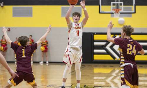 Marion pulls away from Mount Pleasant in substate semifinals