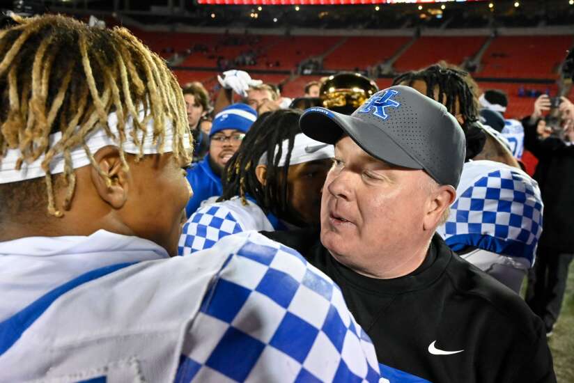 This year’s Citrus Bowl ‘will be different’ for Iowa alum Mark Stoops