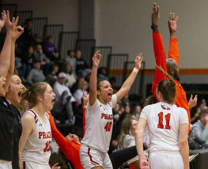 Spoilers, for certain: Prairie opens some eyes in a 68-42 rout of Liberty