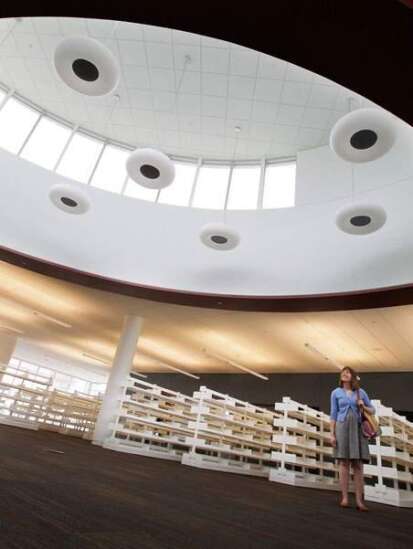 Cedar Rapids Public Library builds new collection