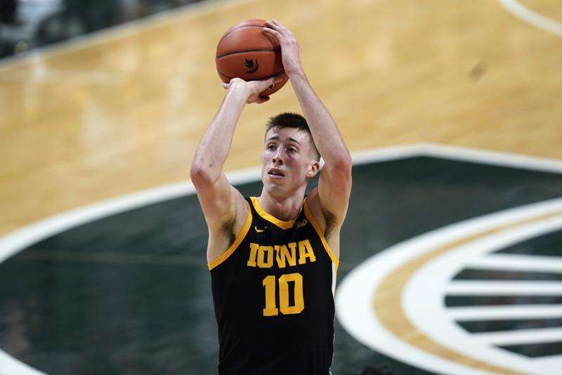 Joe Wieskamp’s award-winning week helps Iowa men’s basketball get back to winning