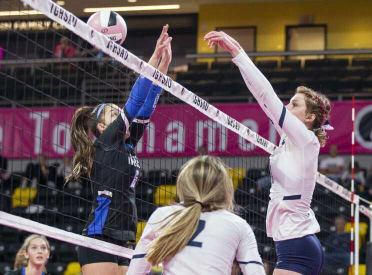 State volleyball photos: Pleasant Valley vs. Waukee Northwest in Class 5A quarterfinals