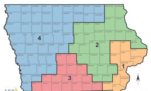 On Iowa Politics Podcast: Reaction to redistricting Maps and a batch of new Iowa poll…
