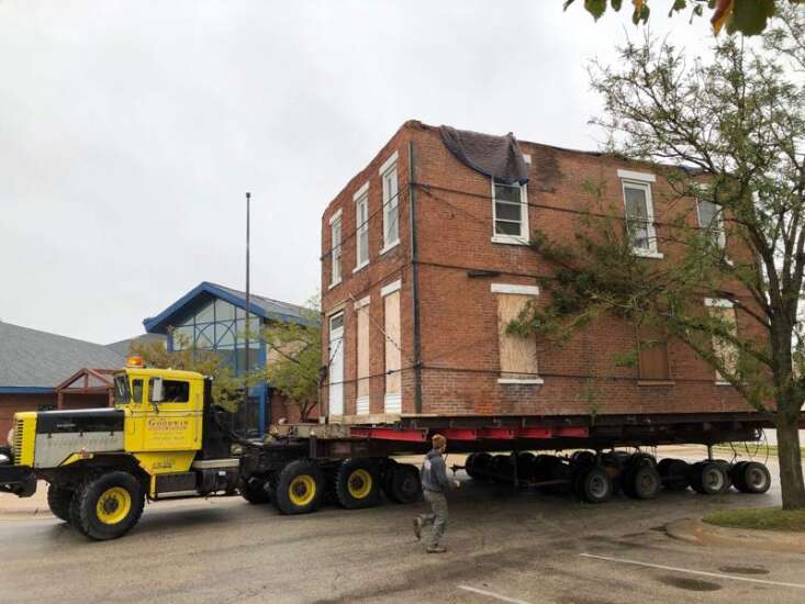 First of historic house moves happening Wednesday in Marion