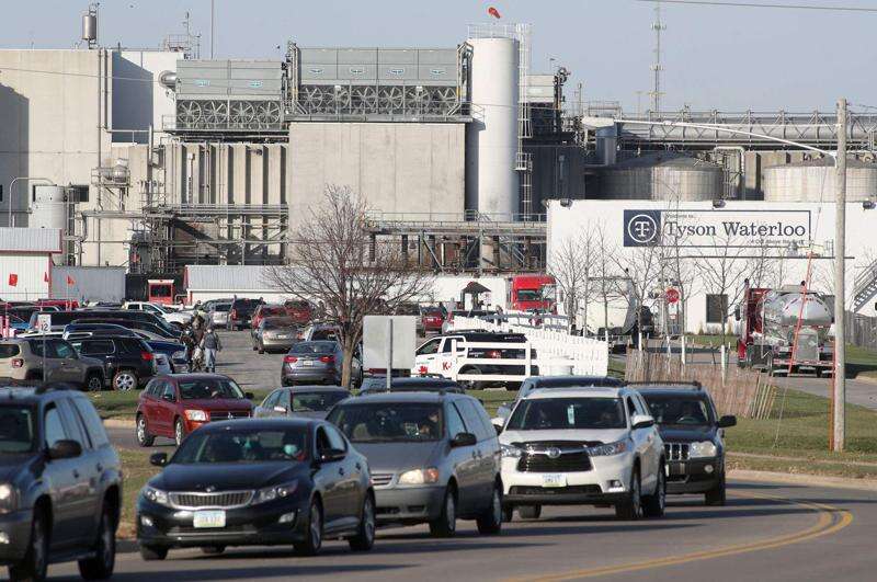Report: Waterloo Tyson execs bet on workers getting COVID-19