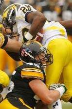 Iowa LB Tyler Nielsen agrees to terms with Minnesota Vikings