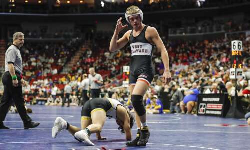 2A state wrestling: Peyton brothers help lead West Delaware