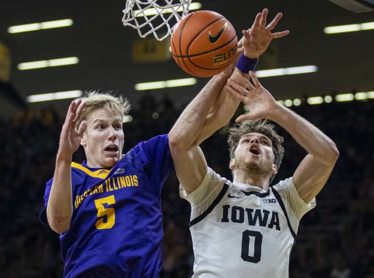 Photos: Iowa vs. Western Illinois men’s basketball