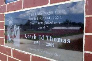 Murder of Iowa high school football coach Ed Thomas featured on new TV series 