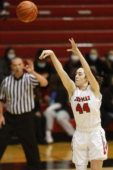 4A, 5A Iowa high school girls’ state basketball berths on the line Tuesday