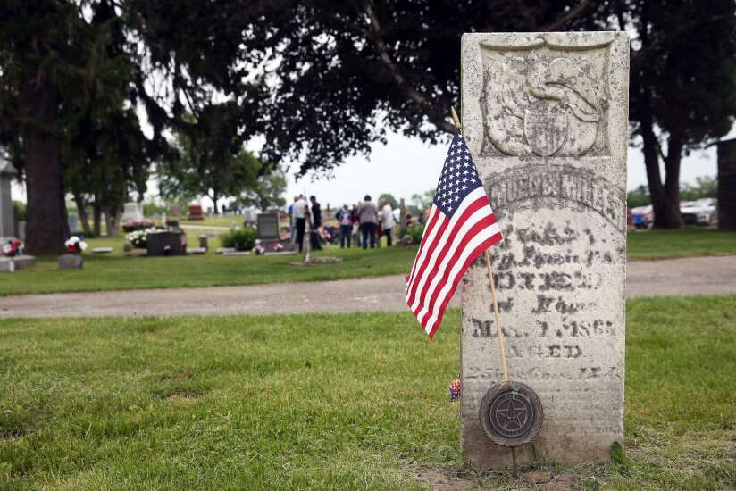 See how you can observe Memorial Day in Eastern Iowa