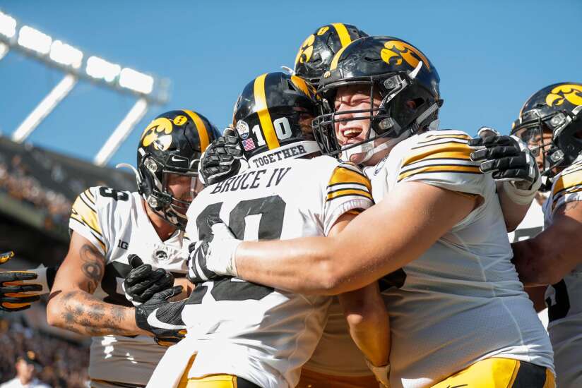 Photos: Iowa Hawkeyes fall to Kentucky Wildcats in Citrus Bowl