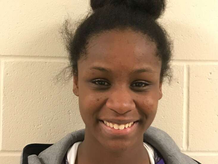 Girls’ basketball notes: Arrival of Jasmine Barney provides a boost for Iowa City Liberty