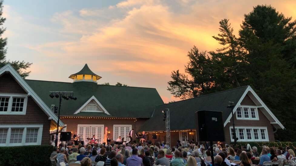 Music in the Courtyard brings 2 shows to Brucemore