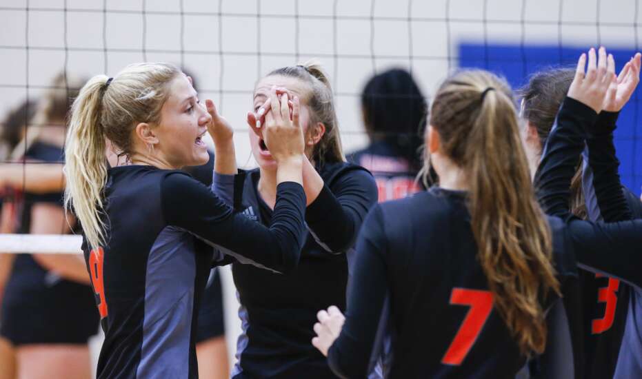 West Delaware takes next step toward state volleyball goal